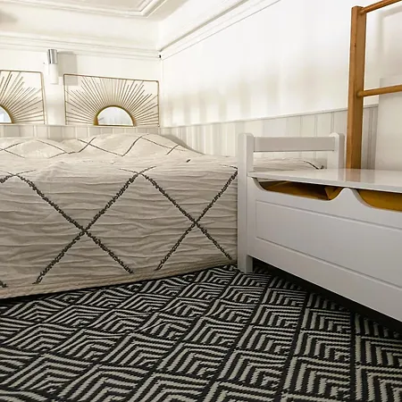 דירה Grand Avec Mezzanine Et Terrasse ארסשון