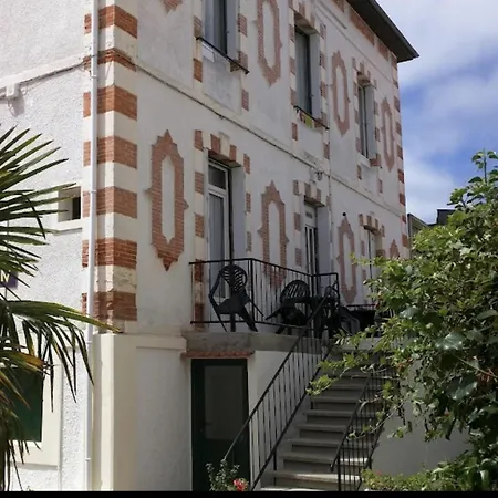 Grand Avec Mezzanine Et Terrasse Appartamento